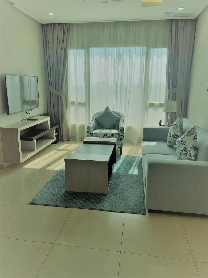 Albergue The Lofts Kuwait Fintas Kuwait City Exterior foto